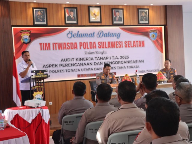 Mantapkan Perencanaan dan Pengorganisasian, Polres Toraja Utara Terima Kunjungan Tim Audit Kinerja Itwasda Polda Sulsel Tahap I Tahun 2025. (Dok. Humas Polres Torut)