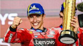 Marc Marquez merayakan kemenangan bersama Tim Ducati Lenovo usai MotoGP Qatar 2025 di Sirkuit Lusail, Minggu (13/4/2025) (Foto: Istimewa).