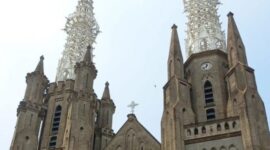 Gereja Katedral Jakarta apresiasi pengamanan TNI-Polri selama Misa Paskah 2025, ibadah berjalan lancar dan jemaat merasa aman dan nyaman. Apresiasi tersebut disampaikan oleh Kepala Humas Gereja Katedral Jakarta, Susyana Suwadie, pada Minggu (20/4/2025) (Foto: Istimewa).