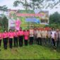 Polres Toraja Utara  bersama Bhayangkari Cabang Toraja Utara menggelar penanaman ratusan bibit pohon secara serentak di lingkungan Mapolres Toraja Utara dan Mapolsek jajaran pada Selasa pagi (22/04/2025) (Foto: Humas).