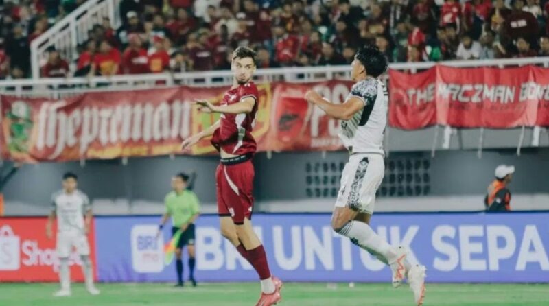 PSM Makassar kalah 0-1 dari Bali United di Stadion BJ Habibie, gol Privat Mbarga bawa Serdadu Tridatu curi poin penuh di Liga 1 2024 di Stadion Gelora BJ Habibie, Parepare, Jumat, (25/4/2025) (Foto: Istimewa).