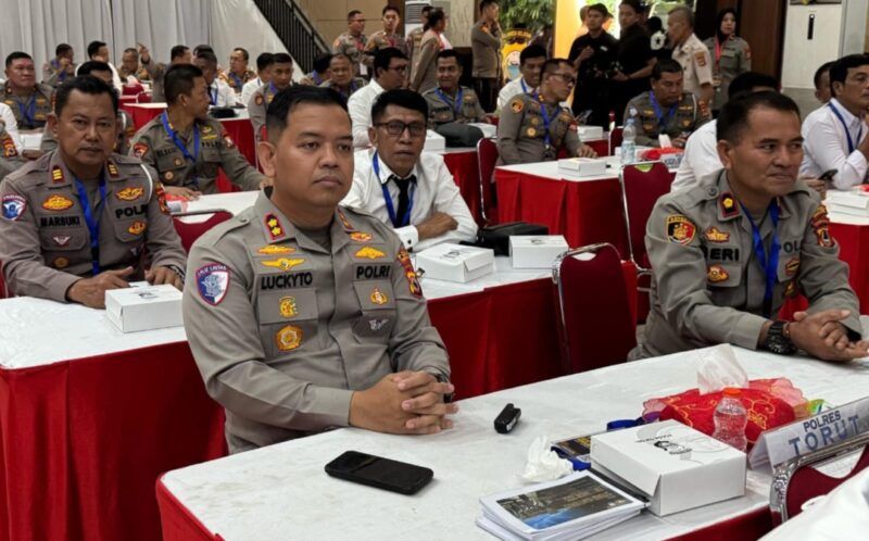 Kapolres Toraja Utara AKBP Stephanus Luckyto, S.I.K., S.H., M.Si, saat menghadiri Gelar Operasional Triwulan I Tahun 2025 di Aula Mappaoddang, Mapolda Sulsel, Senin (28/04/2025) (Foto: Istimewa).