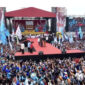 Presiden Republik Indonesia, Prabowo Subianto, menyatakan komitmennya untuk menghapus sistem kerja outsourcing Hal ini diungkapkan langsung di hadapan ribuan buruh dalam peringatan Hari Buruh Internasional (May Day) yang digelar di kawasan Monumen Nasional (Monas), Jakarta, Kamis (1/5/2025) (Foto: Istimewa).
