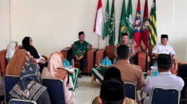 Kapolres Tana Toraja AKBP Budi Hermawan, S.I.K saat bersilaturahmi dengan Pengurus Daerah Muhammadiyah Tana Toraja di Gedung Pusat Dakwah Muhammadiyah, Makale, Selasa (6/5/2025) (Foto: Humas).