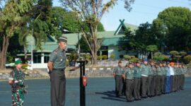 Pangdam XIV Hasanuddin, Mayjen TNI Windiyatno, saat memberikan arahan pada 