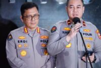 Brigjen Pol Trunoyudo Wisnu Andiko memberikan keterangan pers terkait sikap Polri terhadap putusan MK soal UU ITE di Mabes Polri, Jakarta, Rabu (30/4/2025) (Foto: Istimewa).