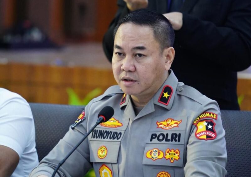 Brigjen Pol Trunoyudo Wisnu Andiko saat menyampaikan keterangan pers Operasi Premanisme Nasional di Jakarta, Selasa (6/5/2025) (Foto: Istimewa).