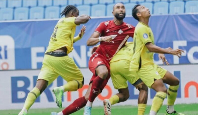 Skuad PSM Makassar bersiap menghadapi Barito Putera tanpa sang kapten Yuran Fernandes di Stadion Demang Lehman, Martapura, Kabupaten Banjar, pada Sabtu, (17/5/2025) pukul 15.30 WIB (Foto: Istimewa).