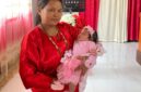 Jerni Ma'guling yang sementara menggendong Madya beberapa waktu lalu