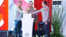 Kapolri Jenderal Listyo Sigit Prabowo hadiri puncak Bakti Kesehatan di Bekasi (dok. Polri)