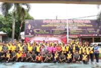 Foto bersama Kepolisian Resor (Polres) Tana Toraja dan personel TNI, dihalaman Mapolres Tana Toraja, Sabtu pagi (28/6/26). (Dok. Humas)