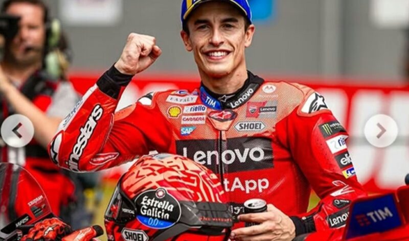 Marc Marquez menunjukkan selebrasi usai menjuarai Sprint Race MotoGP Belanda 2025 bersama tim Ducati Lenovo, di Sirkuit Assen, Belanda, Sabtu (28/6/2025) (Foto: Istimewa).