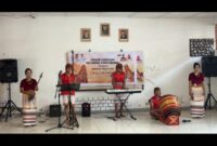 Salah satu peserta cabang seni dan sastra yang sementara berlomba pada kegiatan FLS3N di SMA Negeri 2 Toraja Utara, Kamis (4/7/25).