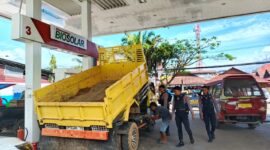 Polres Toraja Utara Saat Melakukan Patroli Ke Sejumlah SPBU. Foto : (Humas Polres Torut)