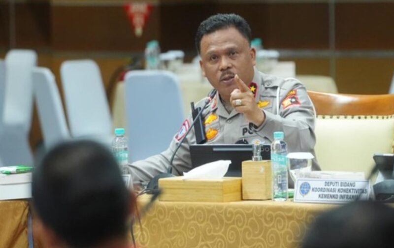 Kakorlantas Polri Irjen Pol Agus Suryonugroho dalam keterangannya menindak puluhan ribu pelanggaran dalam Operasi Patuh Pallawa 2025 di Indonesia, Rabu (16/7/2025) (Foto: Istimewa).