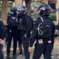 Personel Perintis Presisi Satuan Samapta Polres Toraja Utara menggerebek lokasi praktik judi sabung ayam di wilayah Lembang Tondon Matallo, Kecamatan Tondon, pada Kamis (17/7/2025) (Foto: Humas).