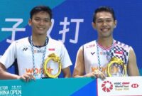 Fajar Alfian dan Muhammad Shohibul Fikri, memenangkan gelar bergengsi China Open 2025 usai mengalahkan Ganda Putra Malaysia dalam pertandingan final yang digelar di Olympic Sports Center Gymnasium, Changzhou, Minggu (27/7/2025) (Foto: Istimewa).