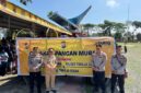 Kapolres Toraja Utara AKBP Stephanus Luckyto A.W bersama jajaran dan Kepala Dinas Ketahanan Pangan Toraja Utara Paulus Batti, menggelar Gerakan Pangan Murah hasil kerja sama Pemda, Polres Toraja Utara, dan Perum Bulog di Rantepao, Selasa (5/8/2025) (Foto: Humas).