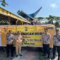 Kapolres Toraja Utara AKBP Stephanus Luckyto A.W bersama jajaran dan Kepala Dinas Ketahanan Pangan Toraja Utara Paulus Batti, menggelar Gerakan Pangan Murah hasil kerja sama Pemda, Polres Toraja Utara, dan Perum Bulog di Rantepao, Selasa (5/8/2025) (Foto: Humas).