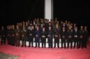 Kapolres Toraja Utara AKBP Stephanus Luckyto A.W bersama Forkopimda mengikuti Apel Kehormatan dan Renungan Suci HUT RI ke-80 di TMP Buntu Lepong, Rantepao, Sabtu  malam (16/8/2025) (Foto: Humas).
