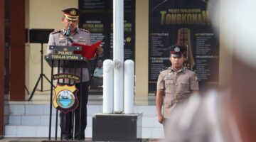 Kapolres Toraja Utara pimpin upacara Hari Juang Polri 2025, tekankan dedikasi, integritas, dan pelayanan terbaik untuk masyarakat berlangsung di halaman Mapolres Toraja Utara, Kamis pagi (21/08/2025) (Foto: Humas).
