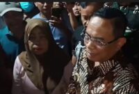 Bupati Pati Sudewo yang juga menjabat sebagai anggota DPR RI dari Partai Gerindra terancam dipidana terkait kasus suap proyek jalur kereta api. Hal tersebut ditegaskan Plt Deputi Penindakan dan Eksekusi KPK, Asep Guntur Raharyu, di Gedung Merah Putih, Jakarta, Kamis (14/8/2025) (Foto; Istimewa).