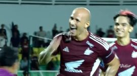 Savio Roberto merayakan gol pembuka PSM Makassar ke gawang Persija Jakarta melalui tendangan bebas menit ke-56 di Stadion Gelora BJ Habibie, Parepare, Minggu (21/9/2025) (Foto: Istimewa).